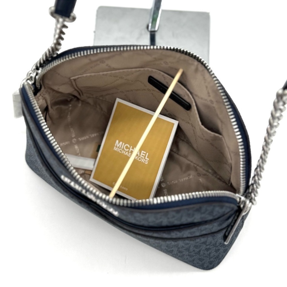 Michael Kors Medium Dome Jet Set Travel Xbody Bag Admiral Navy Blue - Picture 8 of 11